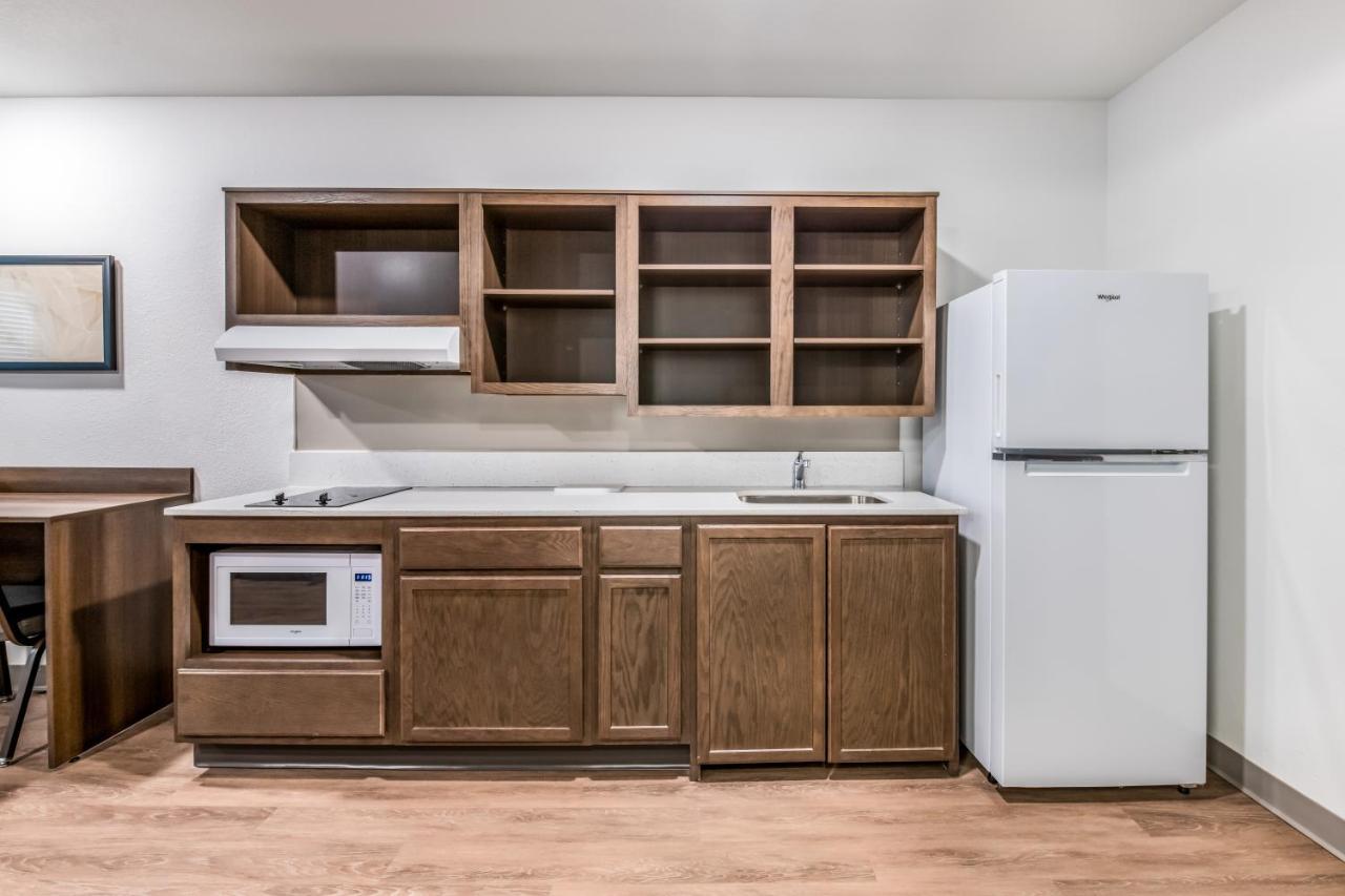 Woodspring Suites Tampa Airport North Veterans Expressway Bagian luar foto