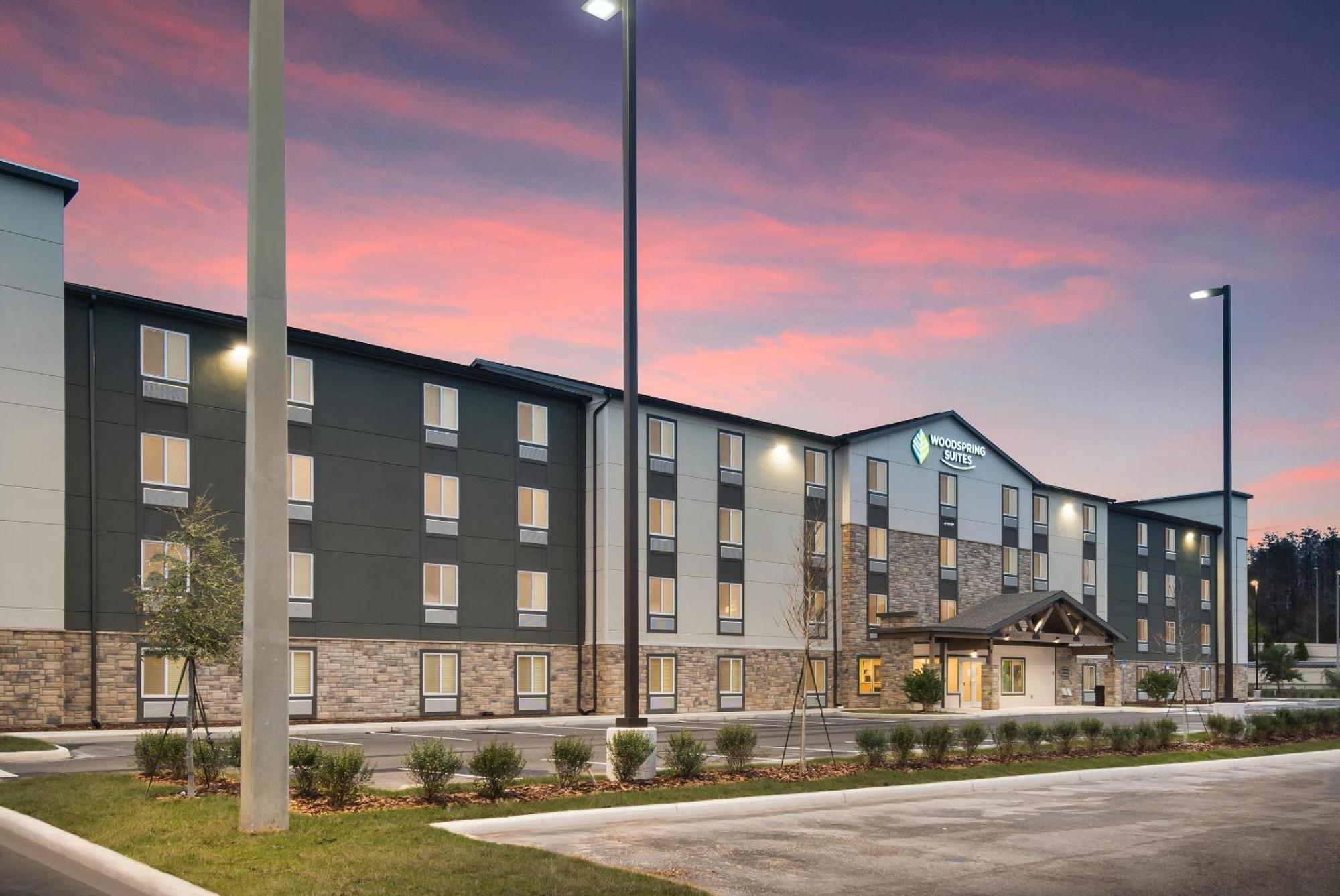 Woodspring Suites Tampa Airport North Veterans Expressway Bagian luar foto
